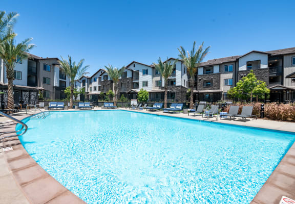 Porter Ranch Apartments | The Vineyards Apartments